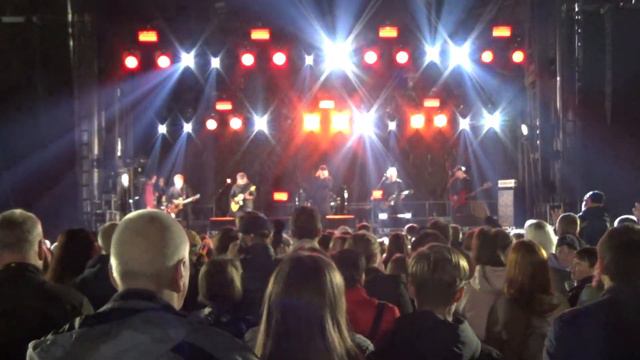 СерьГа - Страна чудес (Live Арзамас, 03.09.2022) смотреть онлайн