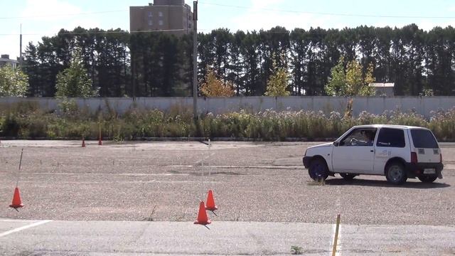 автосоревнования по фигурке