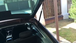 Замена газовых упоров октавия а7