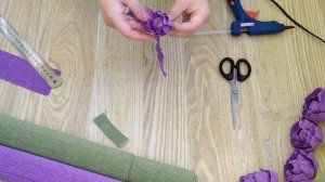 Посмотрите как ЛЕГКО и ПРОСТО ? всего из 2 ОТРЕЗКОВ гофрированной бумаги сделать МИЛЫЙ ЦВЕТОК.? DIY