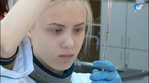 Химкомбинат «Акрон» продолжает программу по поддержке образовательных учреждений Великого Новгорода