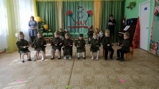 Ансамбль ложкарей. Младшая группа. Песня "Катюша" смотреть онлайн