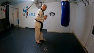 Спарринговый чируги 3  Усиление удара корпусом. Техника выполнения.  Онлайн тренировка Taekwondo WT