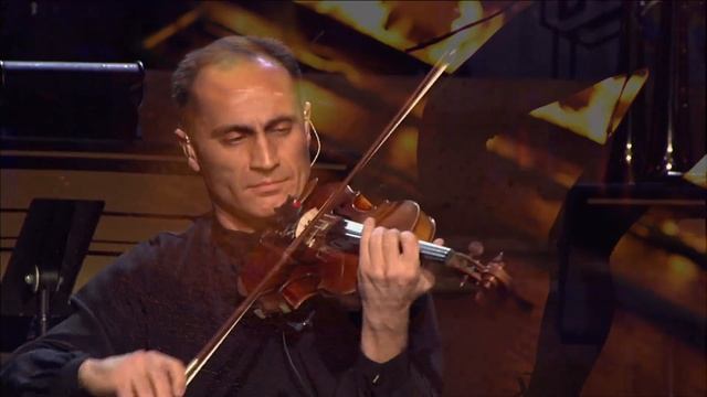 Сыграй мне, что-нибудь скрипач
Музыка, исполнение Евгений Бобков, стихи Борис Прахов