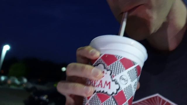 FUN, FOOD, AND FIREWORKS! смотреть онлайн