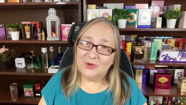 Ароматы, которые нравятся окружающим / Комплиментарные ароматы из моего шкафа.