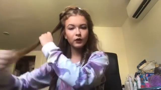 Как сделать кучерявые волосы с помощью утюжка! How to make curly hair with a straightener ❤️ смотреть онлайн