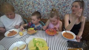 МУКБАНГ ДОМАШНИЙ БОРЩ  | MUKBANG HOMEMADE BORSCHT  #borscht #борщ