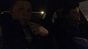 Фиолетовая пудра в ней ты и я,  Жизнь, какая ж ты акула, ты ж беззубая.