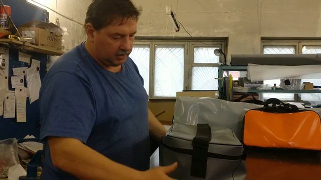 Сумки для бензобаков, весел и накладок, транцевых колес смотреть онлайн