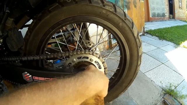 Geon GT400 - как смазывать цепь экономно смотреть онлайн