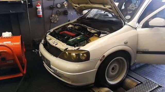 opel astra G 20xe with m3 throttles 304 294 cams смотреть онлайн