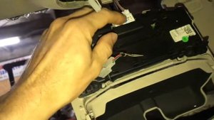 РАЗБОРКА Ford Fusion 2013 - 2018 США  Плафон потолочный в салоне . Как снять ?