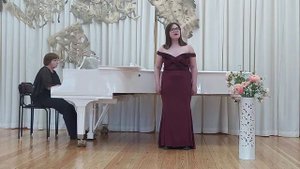 Р.Н.П. "На горе-то калина" в обр. Чичкова исполняет Полина Устинова; фортепиано - Елена Знаменская