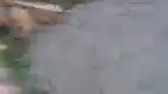 Оружие из резиновой перчатки и пластиковой трубки, убойная вещь смотреть онлайн