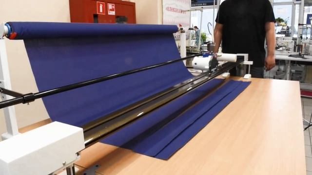 АВТОМАТИЧЕСКАЯ ОТРЕЗНАЯ ЛИНЕЙКА AURORA EC-250A 2,5 МЕТРА