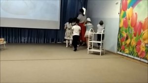 Танец в детском саду / Блокадный Ленинград