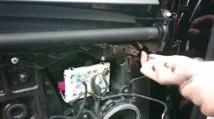 Как снять шторку задней двери Mercedes-Benz W223 S-CLASS How to remove the curtainback door