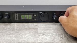 Alesis Microverb 4 Programmable 18-Bit Signal Processor