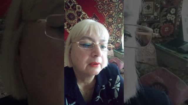 "ЖЕНЩИНА  СЧАСТЬЯ  КОРЗИНУ  ДЕРЖАЛА". Автор - Татьяна  Литвинова, читает - Роза  Вильданова