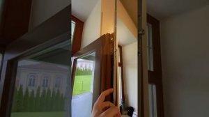 Как поменять Многозапорные замок Рото на двухстворчатой деревянной двери