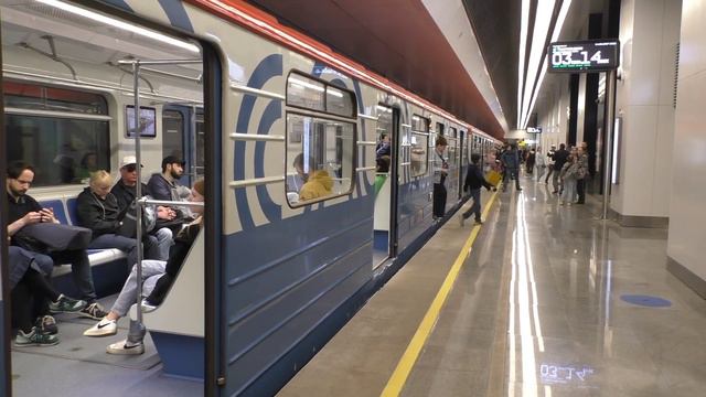 Поезд метро "Номерной" 81-717/714, станция Печатники, БКЛ.