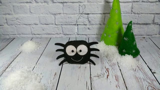 Little spider Маленький Паучок смотреть онлайн