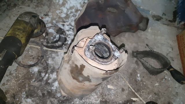 Mazda Demio Dw установка пламягасителя вместо катализатора