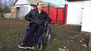 Необычная мотоколяска инвалида из Юрасовки.