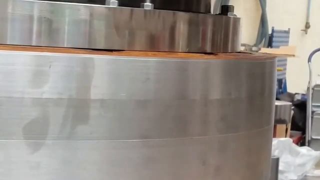 SRB3000 - для обработки конических цапф на горных машинах: шаровые мельницы и роликовые печи. смотреть онлайн