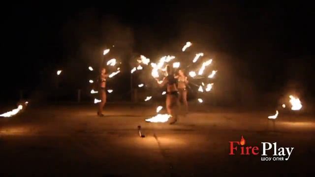 Шоу огня "Fire Play". "Южные ночи". Самара. Студия Грандиозных Праздников Варвары Вишни.