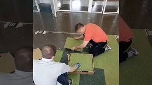 Укладка ковровой плитки