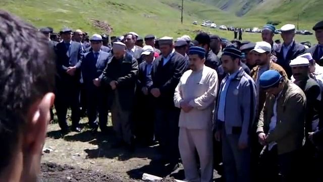 похороны Максуда хаджи рах1имагьуллагь.mp4 смотреть онлайн