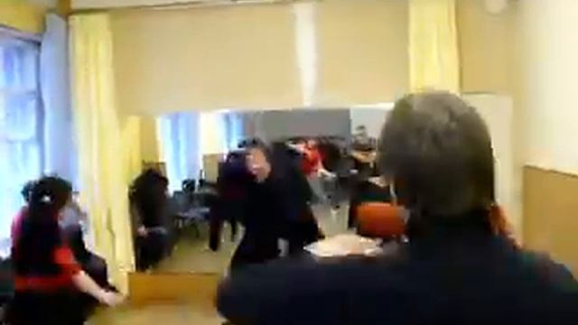 2010-03-21 киев занятие разминка-разные.mp4 смотреть онлайн