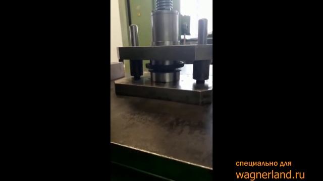 Разборка и сборка сцепления двигателей Д-4, Д-5, Д-6, Д-8 смотреть онлайн