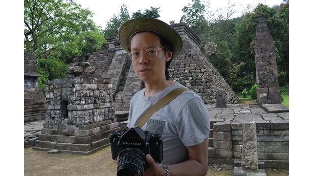 Ricoh GR III X - Лучшая компактная камера для уличной фотографии в МИРЕ ЭКСКЛЮЗИВНЫХ практических ра смотреть онлайн