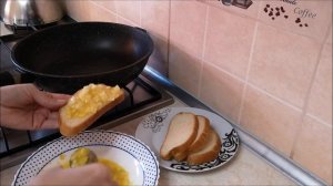 Горячие (жареные) бутерброды с луком. БАБУШКИН РЕЦЕПТ!!! Бутерброды на завтрак за 5 минут