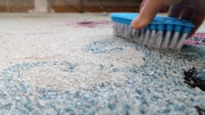 Как почистить ковер или палас.