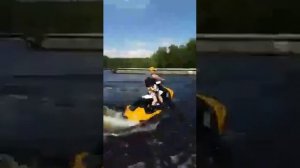Виражи на гидроцикле Sea-Doo Spark