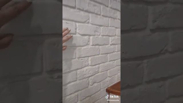 Имитация кирпичной кладки в квартире с помощью гипсовой плитки смотреть онлайн