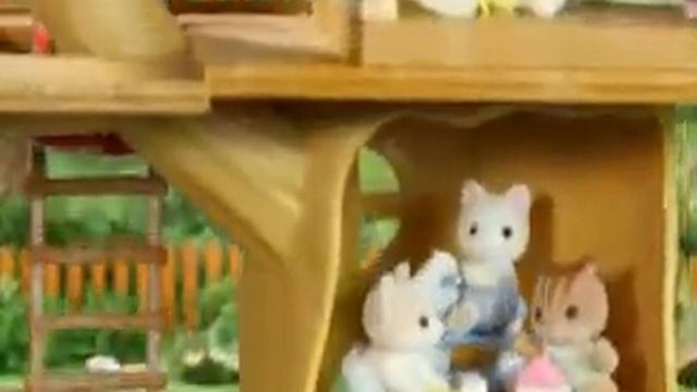 Дерево-дом Sylvanian Families смотреть онлайн