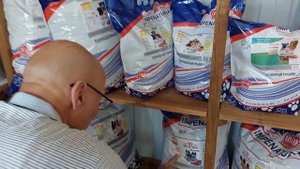 Чем кормим Алабая. Отличный российский корм.