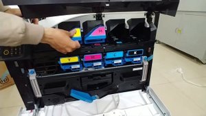 Bàn giao máy in Oki pro 9431 cho khách từ HN bay vào training trực tiếp