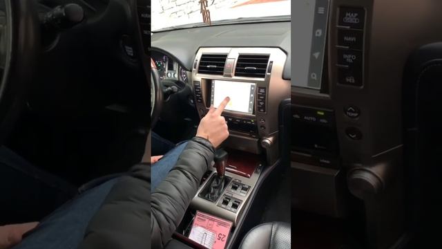 Доп мультимедиа систему подключим на штатный монитор Lexus GX460 с сохранением оригинала