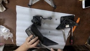 Восстановление мерседес 124 - Разбираем боковые зеркала заднего вида.