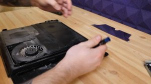 Разбор и чистка Playstation 4 Pro