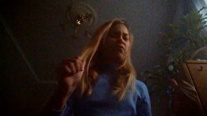 Делаю движение под музыку У меня есть борода и ты скажешь мне Да!