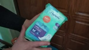 Гуманитарная помощь беженцам в Одессе. Распаковка