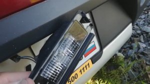 Замена лампочки подсветки номерного знака Renault Sandero Stepway 2012