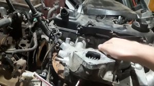 Как поменять впускной коллектор Пассат Ауди